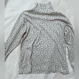 Floral turtle neck